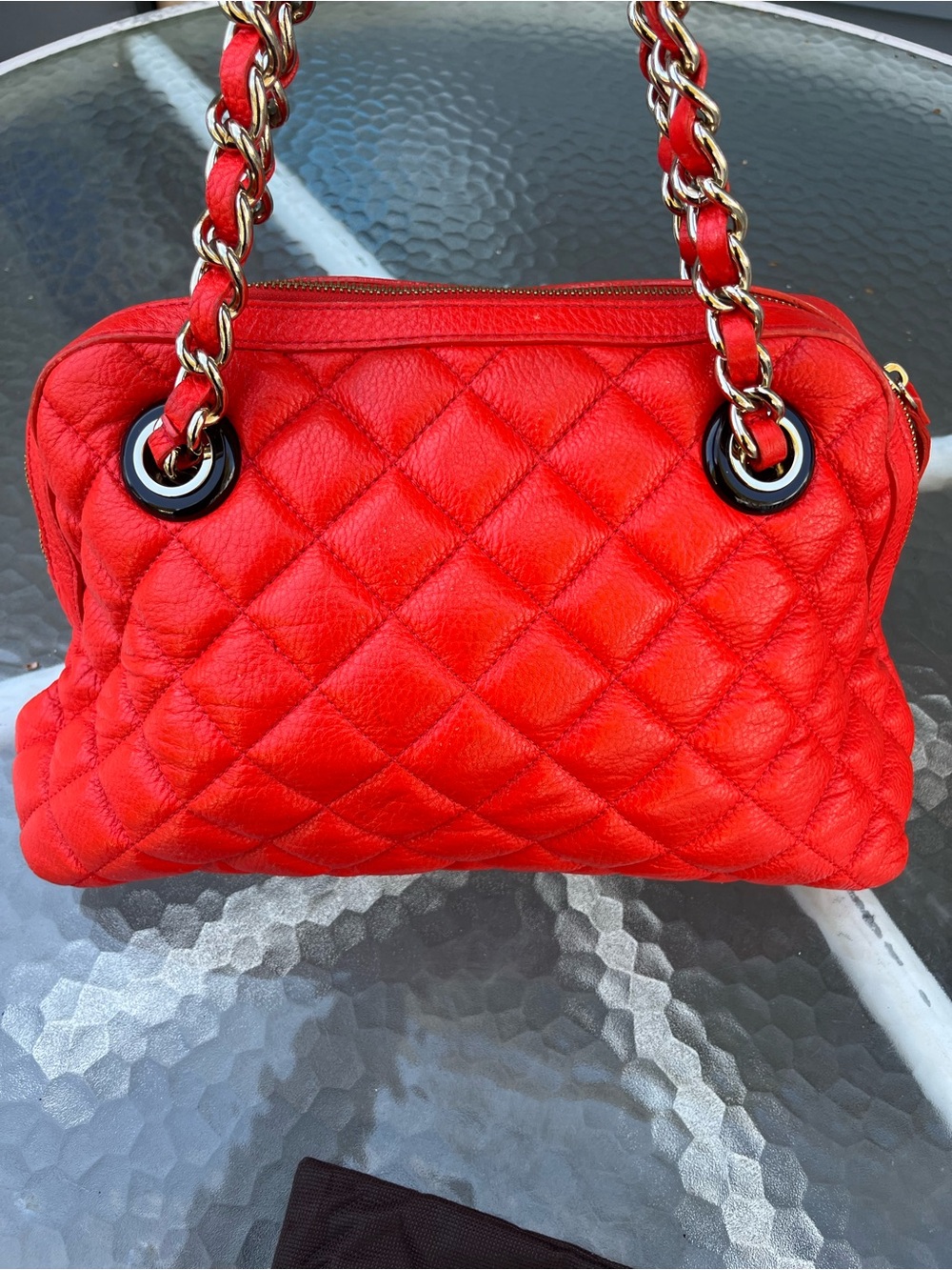 kate spade red quilted leather shoulder bag with gold chain straps - Picture 2 of 5